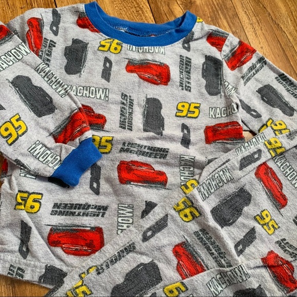 Disney’s Cars Flannel 2-piece Pyjamas Set - Picture 3 of 3